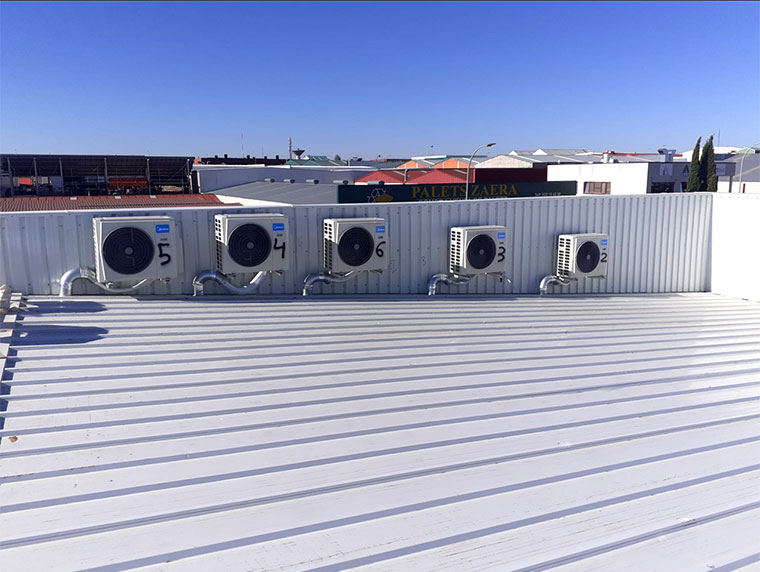 condensadores para refrigeración en tejado de Zamora
